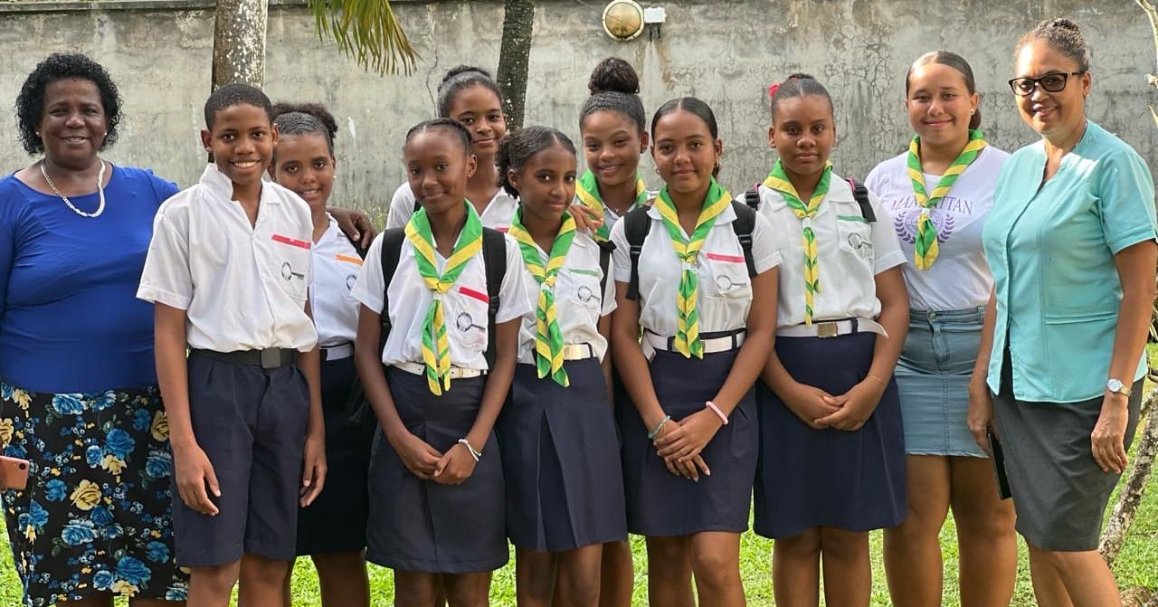 praslin scouts at baie ste anne hospital