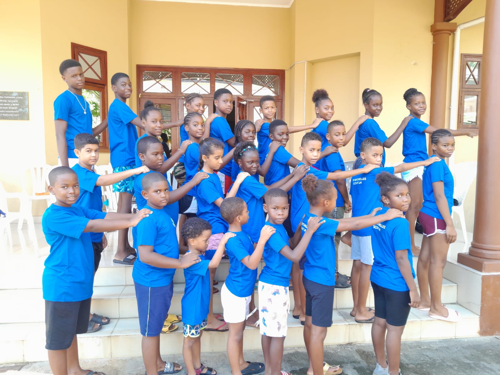 les mammelles scout troops gets new tshirt